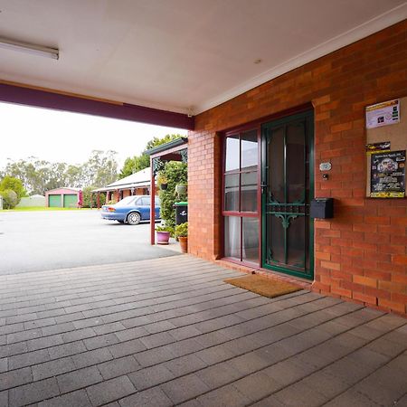 Centre Town Motel Nagambie Kültér fotó