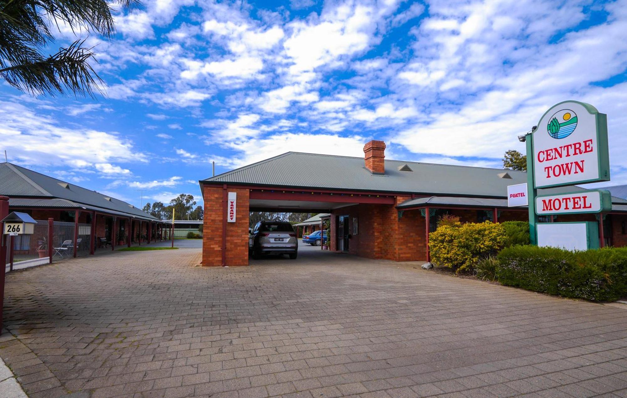 Centre Town Motel Nagambie Kültér fotó