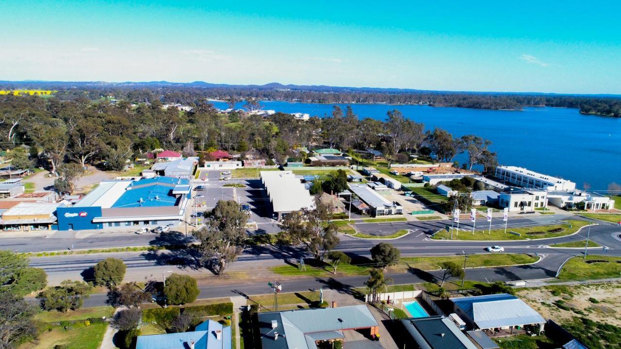 Centre Town Motel Nagambie Kültér fotó
